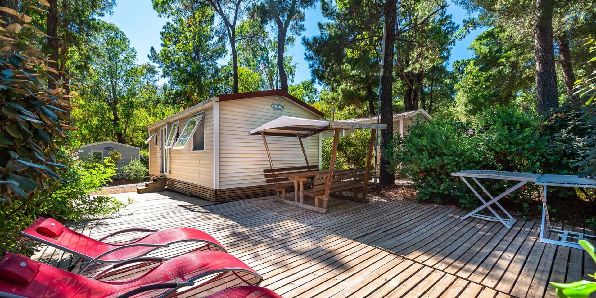 Mobilhaus für 6 Personen auf einem Campingplatz mit einem Wasserparadies